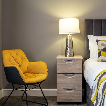 Roydon Marina Village Hotel Eksteriør billede