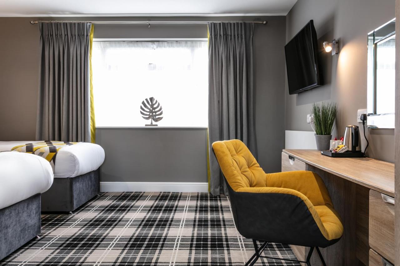 Roydon Marina Village Hotel Eksteriør billede