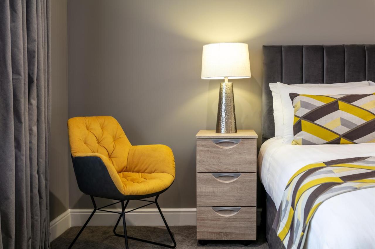 Roydon Marina Village Hotel Eksteriør billede