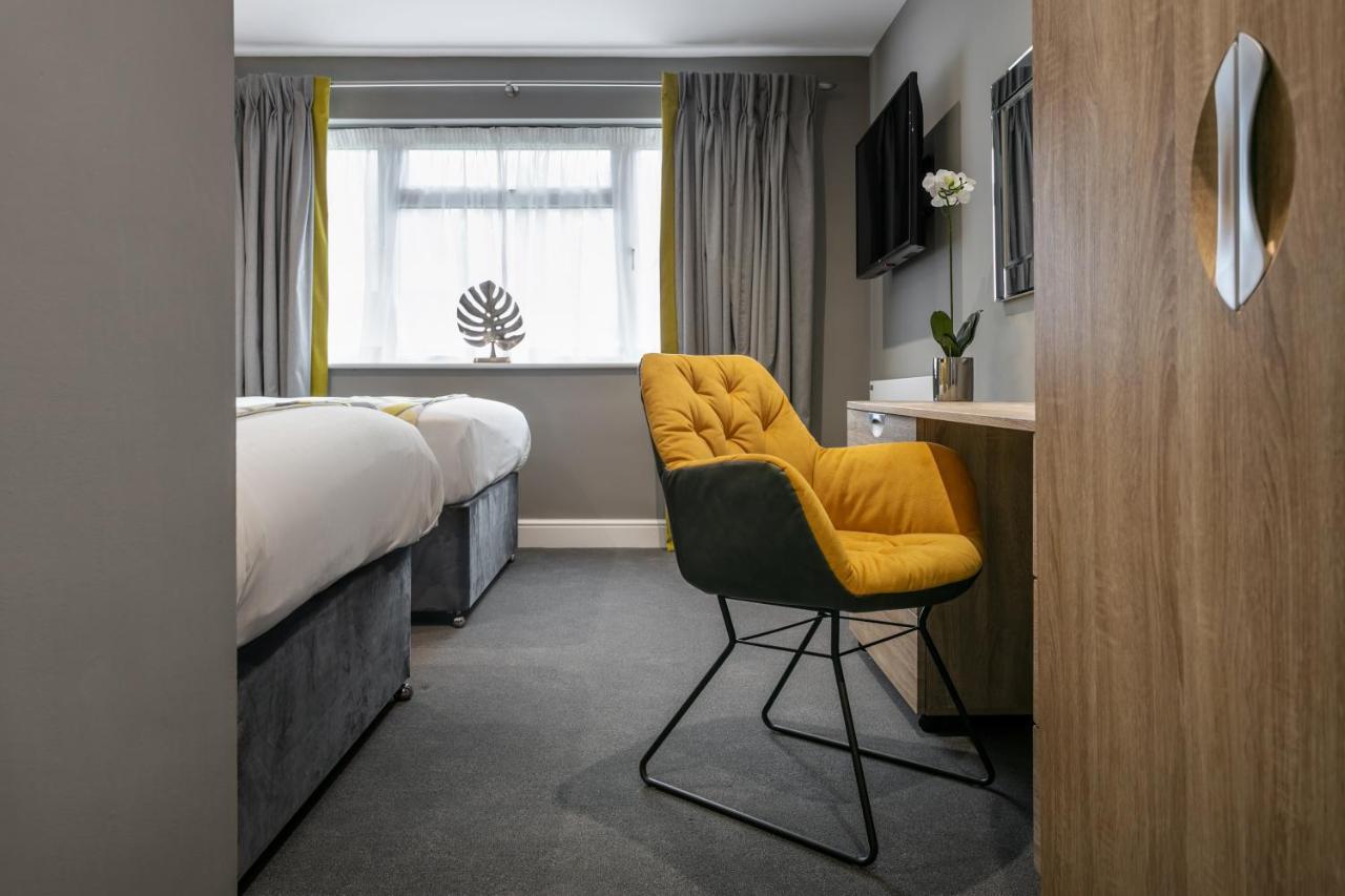 Roydon Marina Village Hotel Eksteriør billede